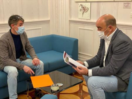 Imagen Los alcaldes de Hontalbilla, Hontanares de Eresma y Cantalejo trasladan al presidente de la Diputación las necesidades de sus municipios