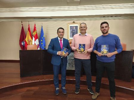 Imagen La Diputación de Segovia acoge la presentación del libro de José Talavera que recorre leyendas y tradiciones de medio centenar de...